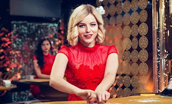 Biểu tượng hỗ trợ khách hàng 24/7 tại topgamebai.